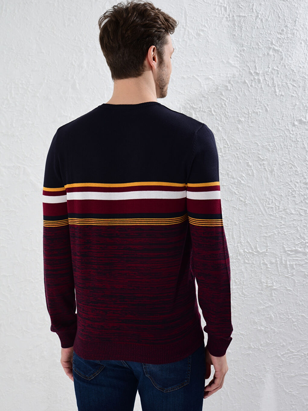 Пуловер с кръгло деколте, раиран, тънък, трико-6