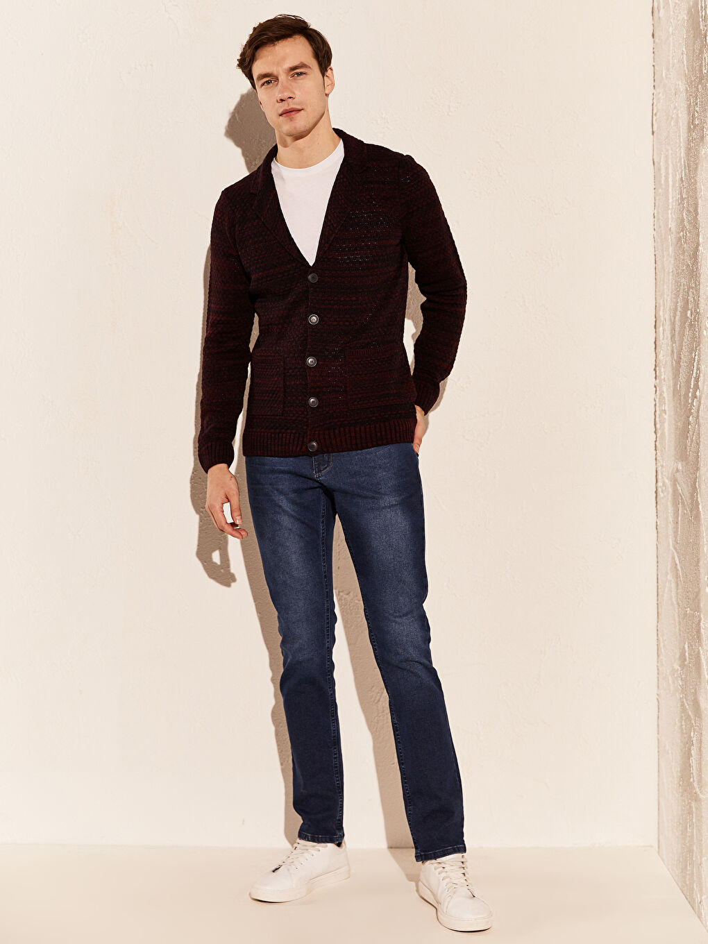 V-Neck Men's Knitwear Cardigan-4