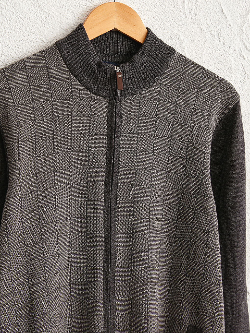 Standard Fit Neckband Lightweight Tricot Cardigan-2