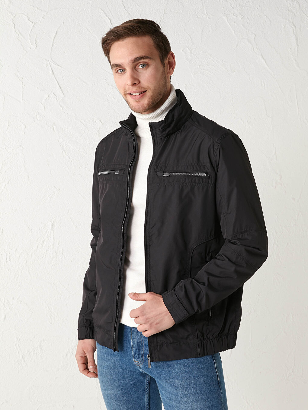 Siyah Dik Yaka İnce Basic Mont-1