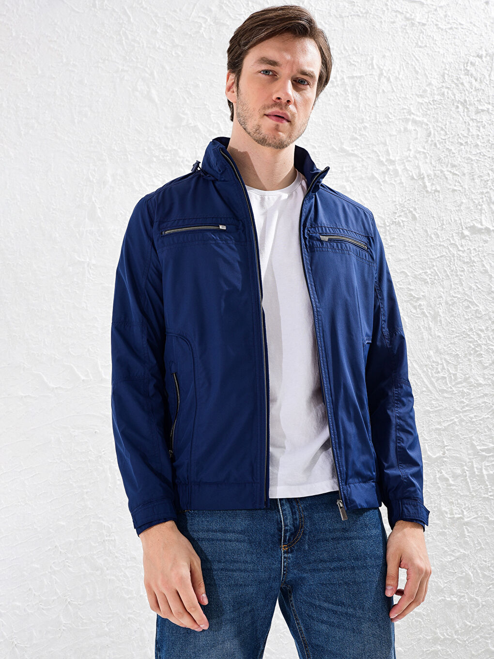 Neckband Lightweight Short Coat-1