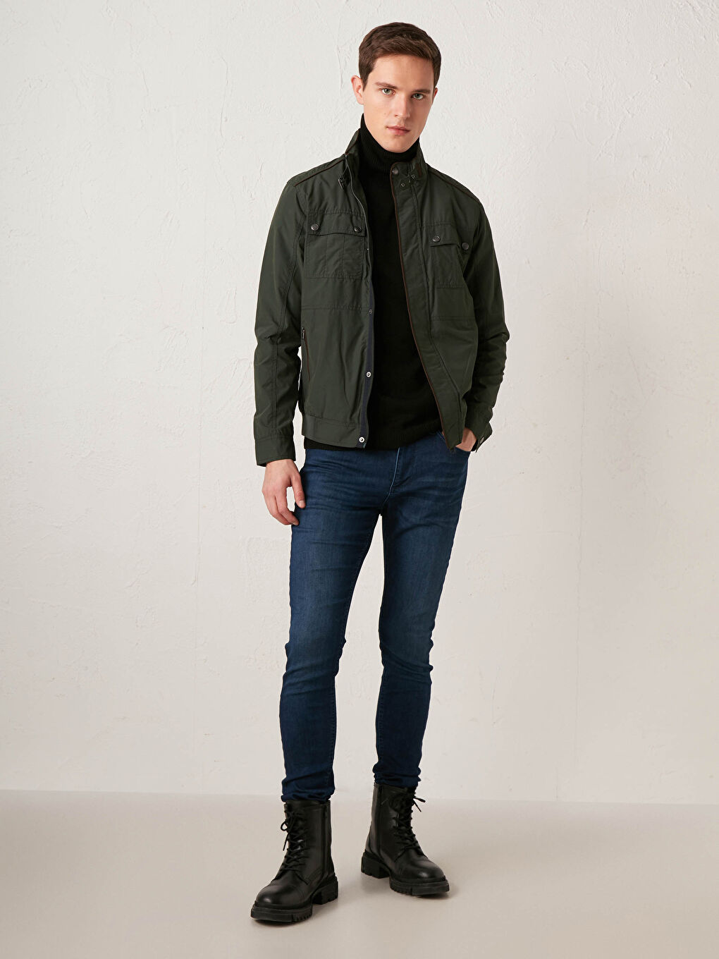 Бомбер с прямым воротником для мужчин-1