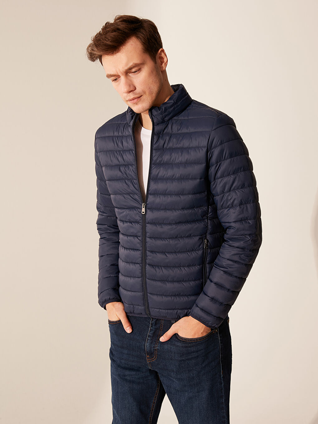 Lacivert Dik Yaka Şişme Mont