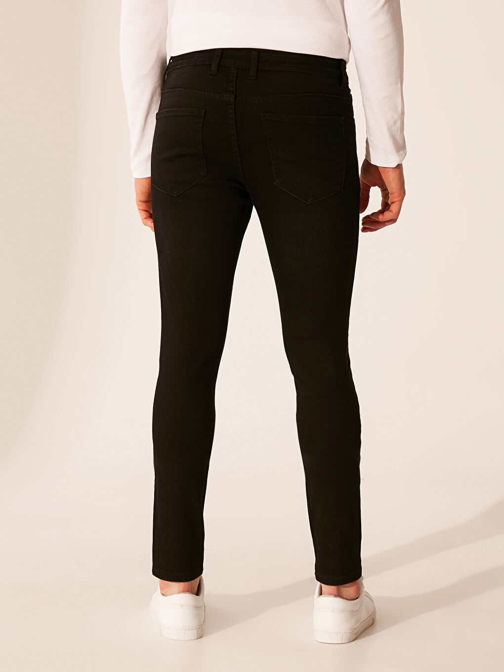 جينز أسود رجل-2