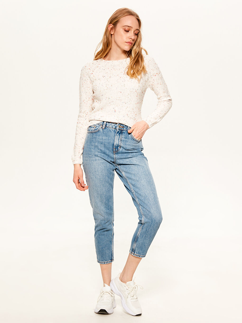 Свитер с круглым вырезом и длинным рукавом для женщин-1