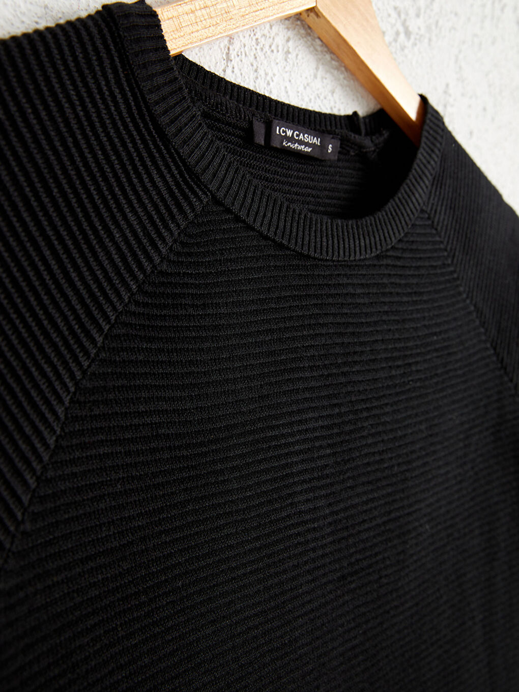 Crew Neck Long Sleeve Women Slim Knitwear Sweater-1