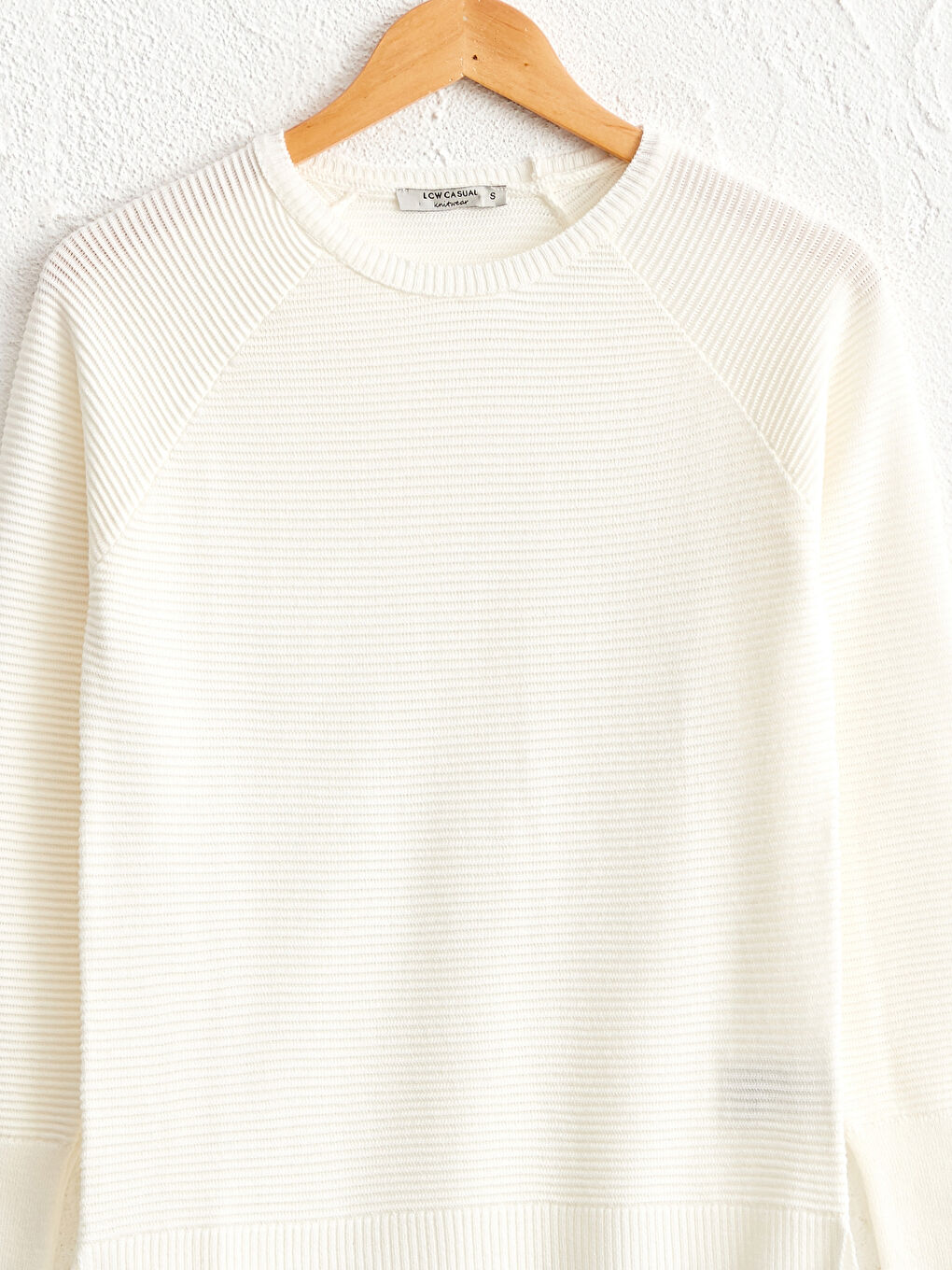 Свитер Женский Трикотажный Приталенный С Длинным Рукавом И Круглым Вырезом-2