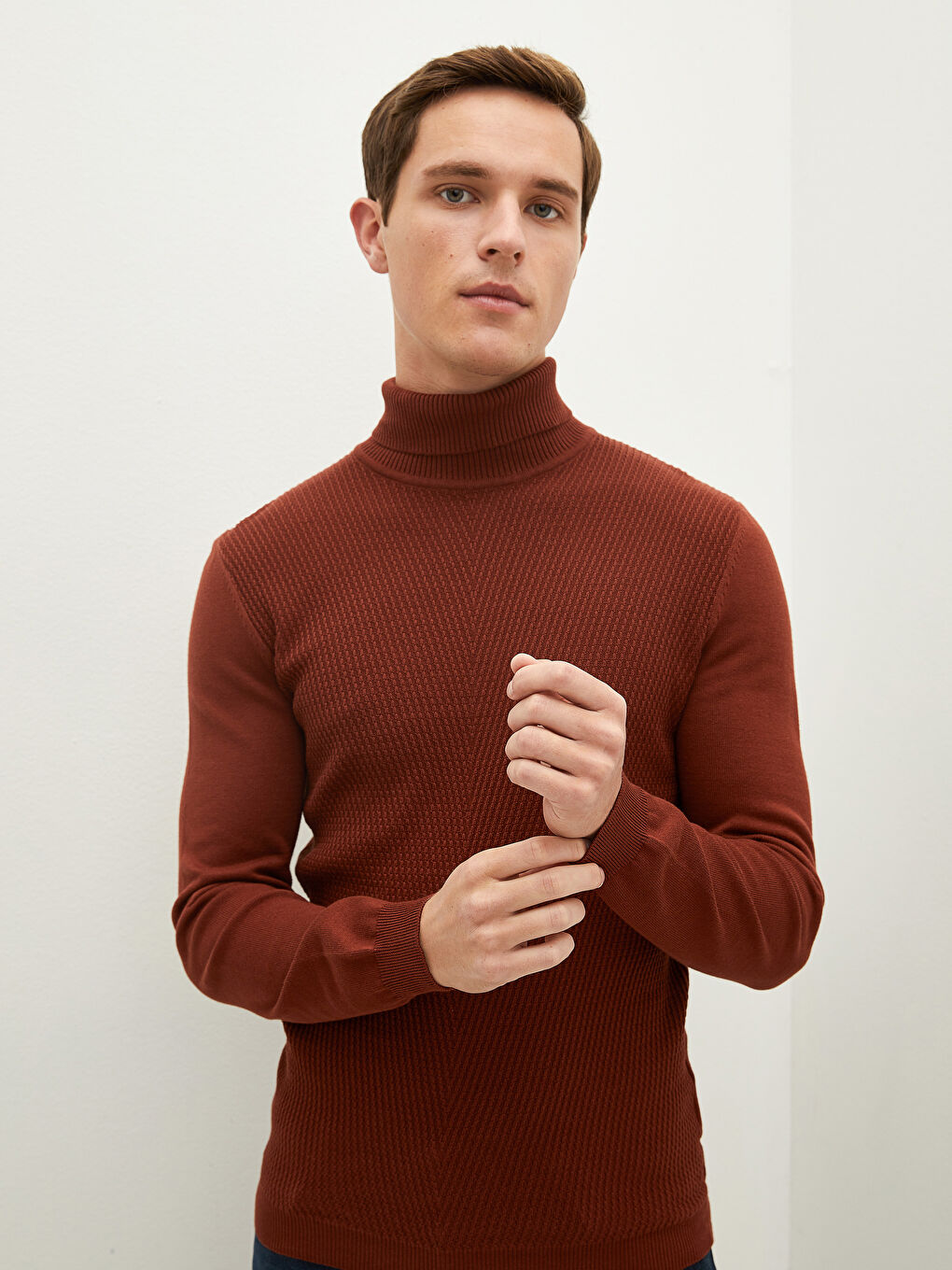 Kahverengi Balıkçı Yaka Basic İnce Triko Kazak-1