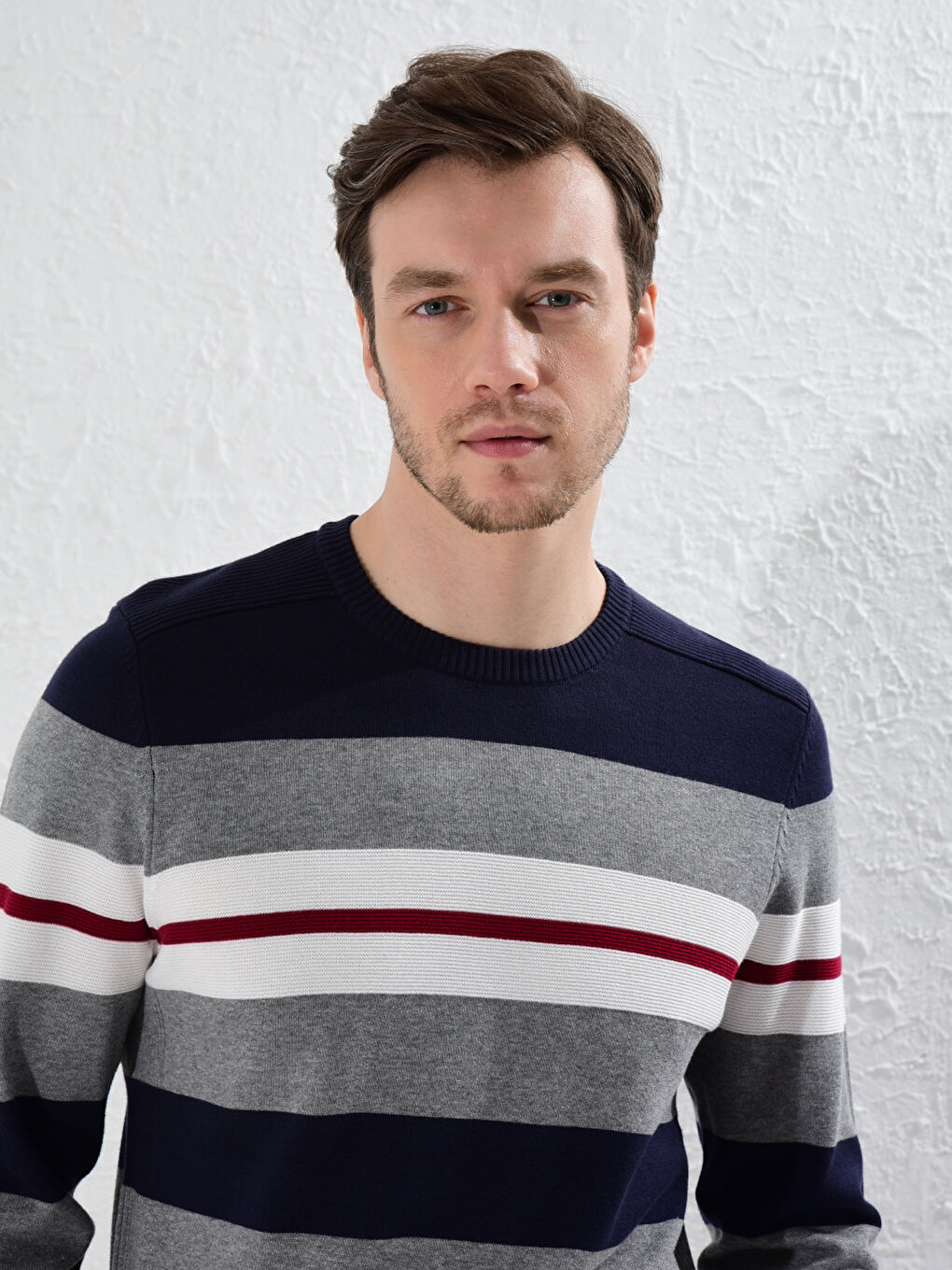 Светр з круглим вирізом горловини, смугастий, тонкий, трикотажний-4