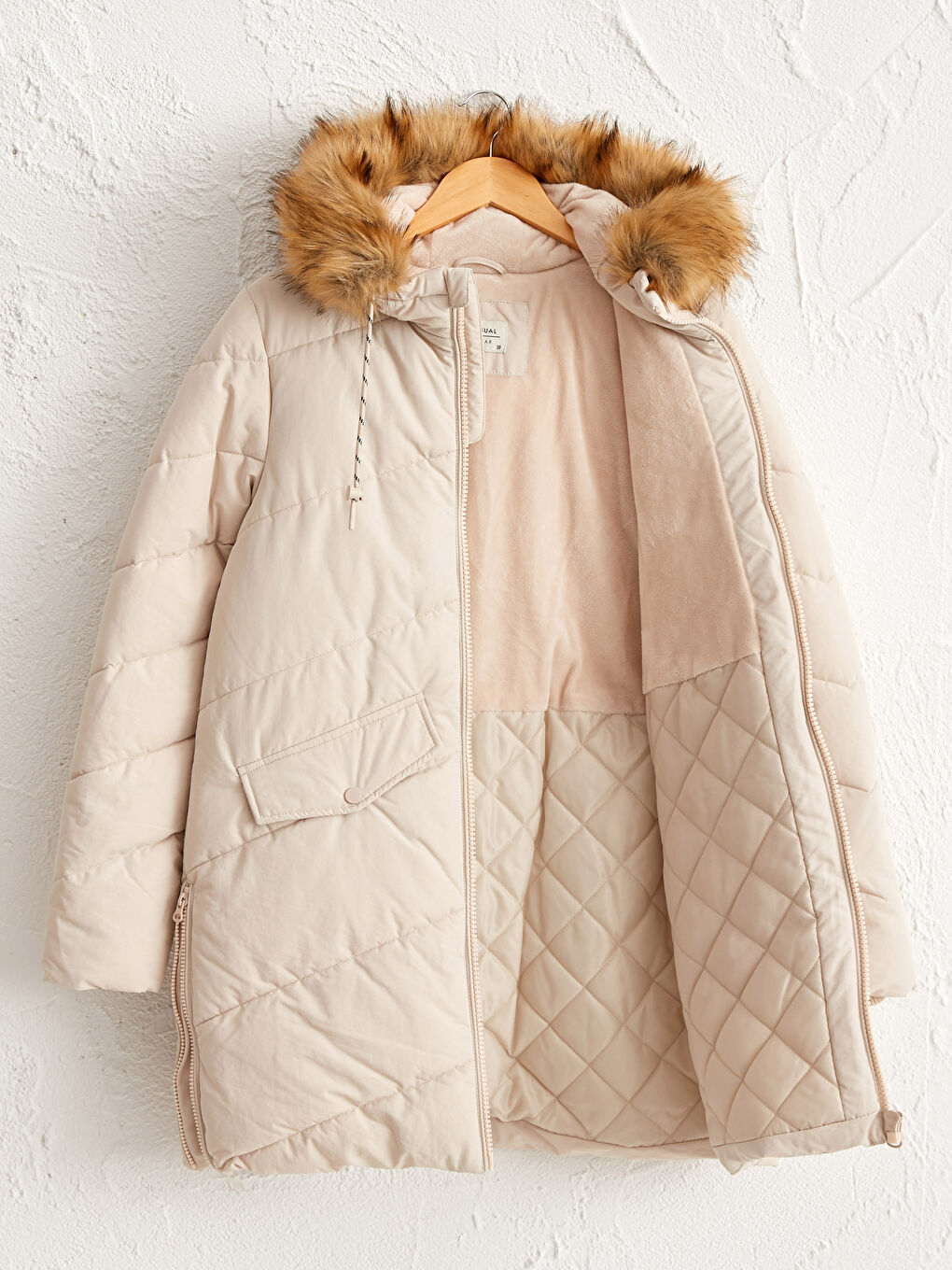 Χοντρό Φουσκωτό Μπουφάν Με Κουκούλα-1