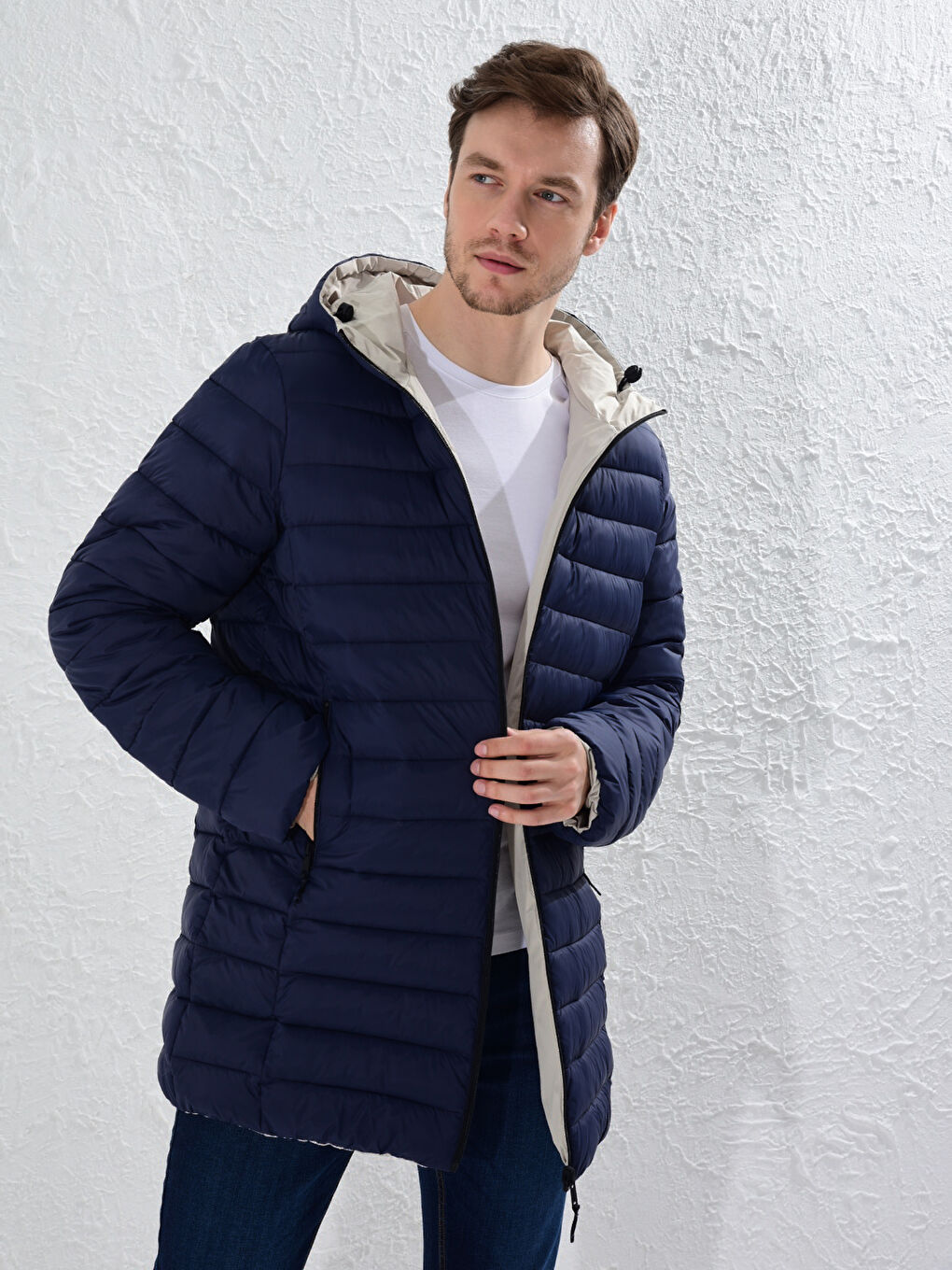 Lacivert Rahat Kalıp Kapüşonlu Çift Taraflı Şişme Mont