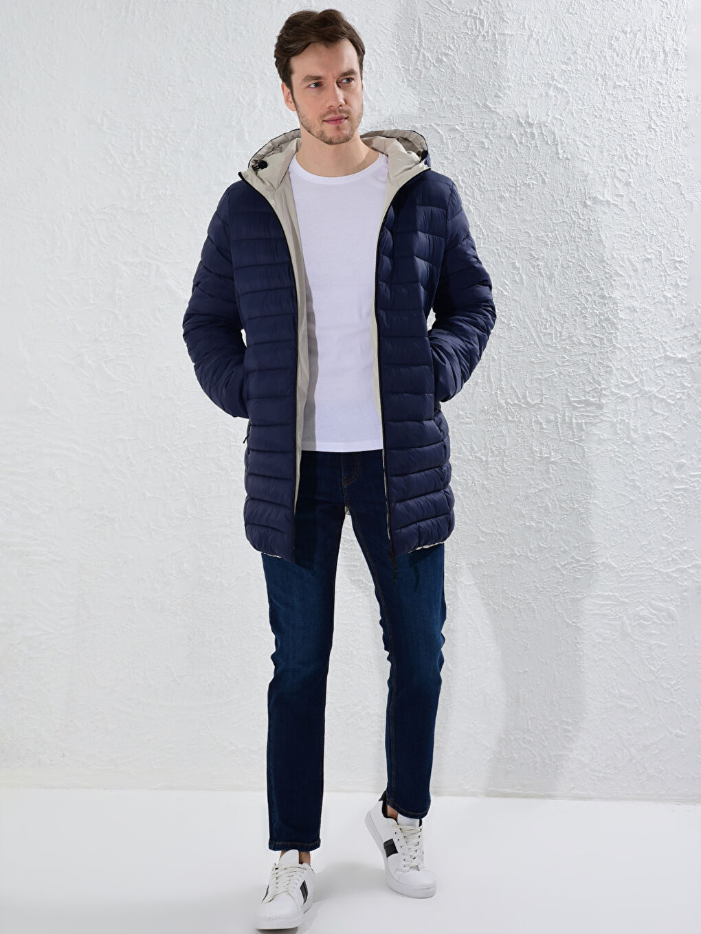 Lacivert Rahat Kalıp Kapüşonlu Çift Taraflı Şişme Mont-5