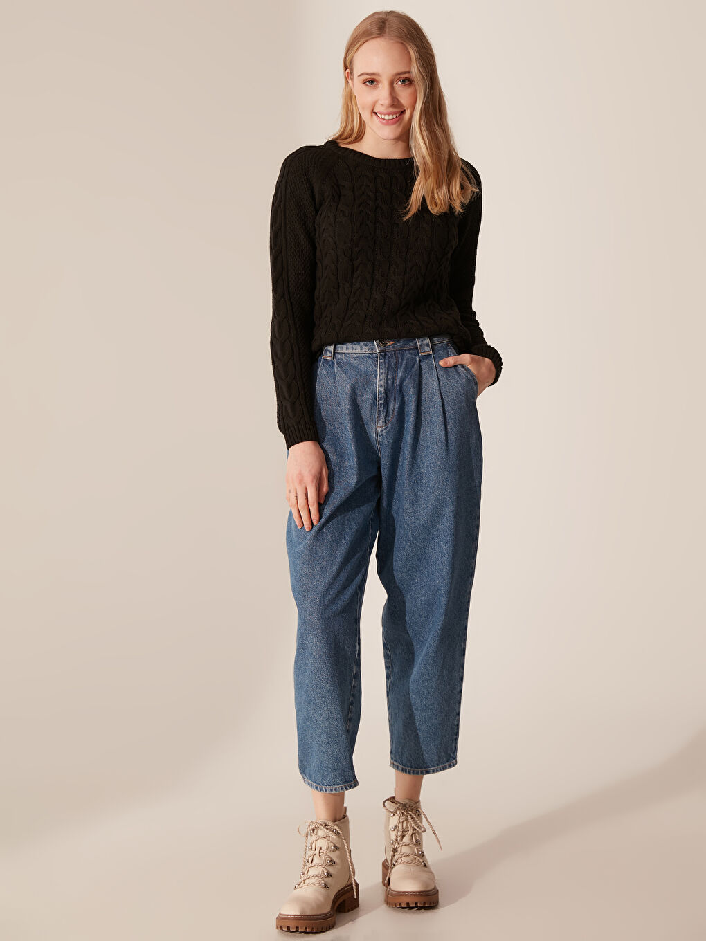 Свитер с круглым вырезом и длинным рукавом для женщин-3