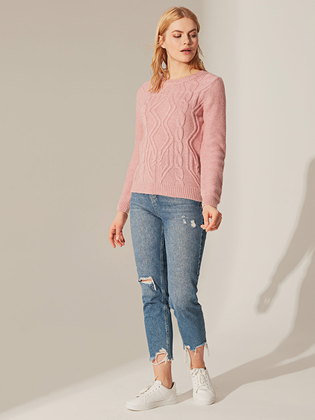 Свитер из акрилового трикотажа с круглым вырезом-2