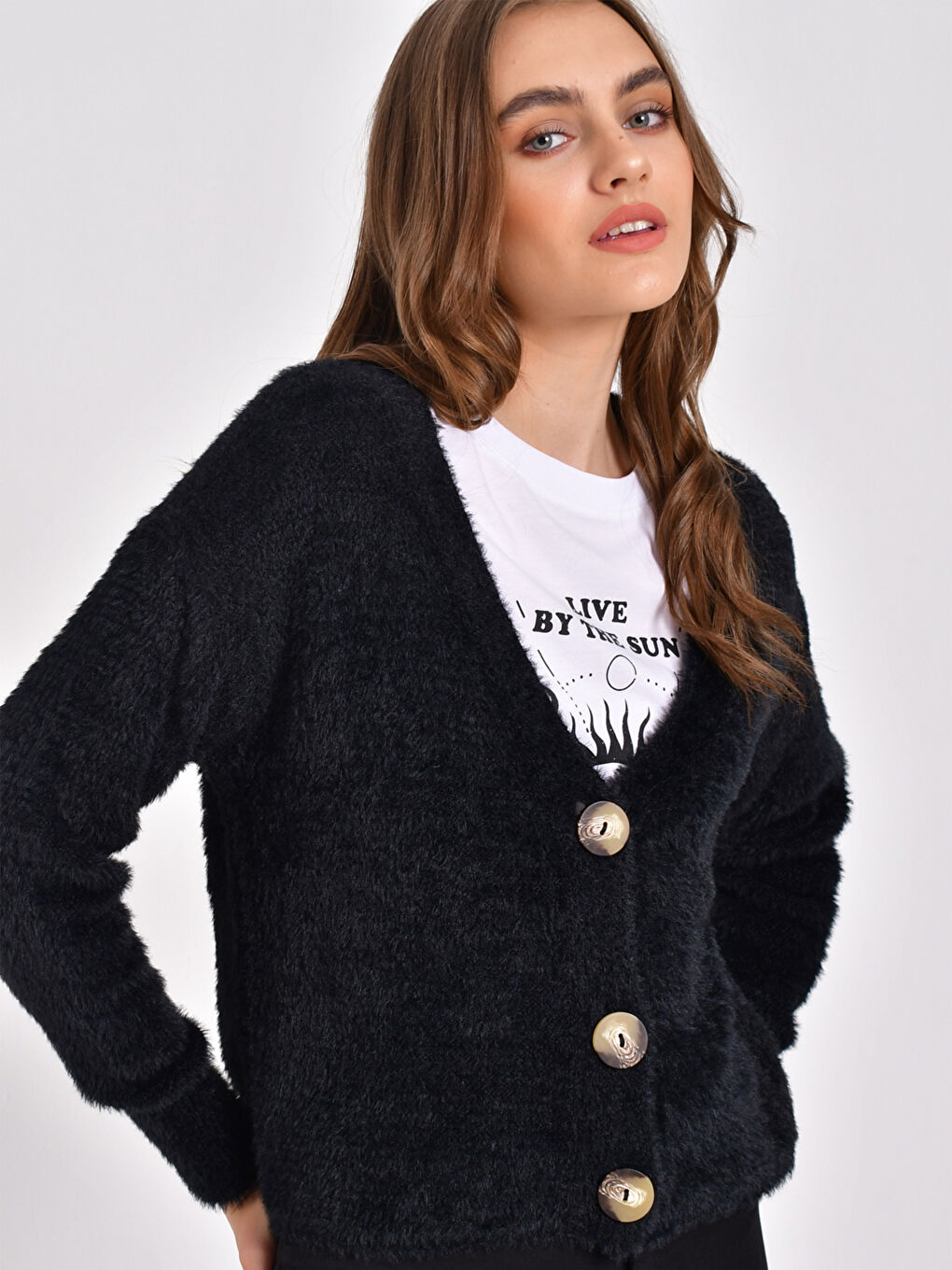 Siyah V Yaka Tüylü Triko Hırka-5