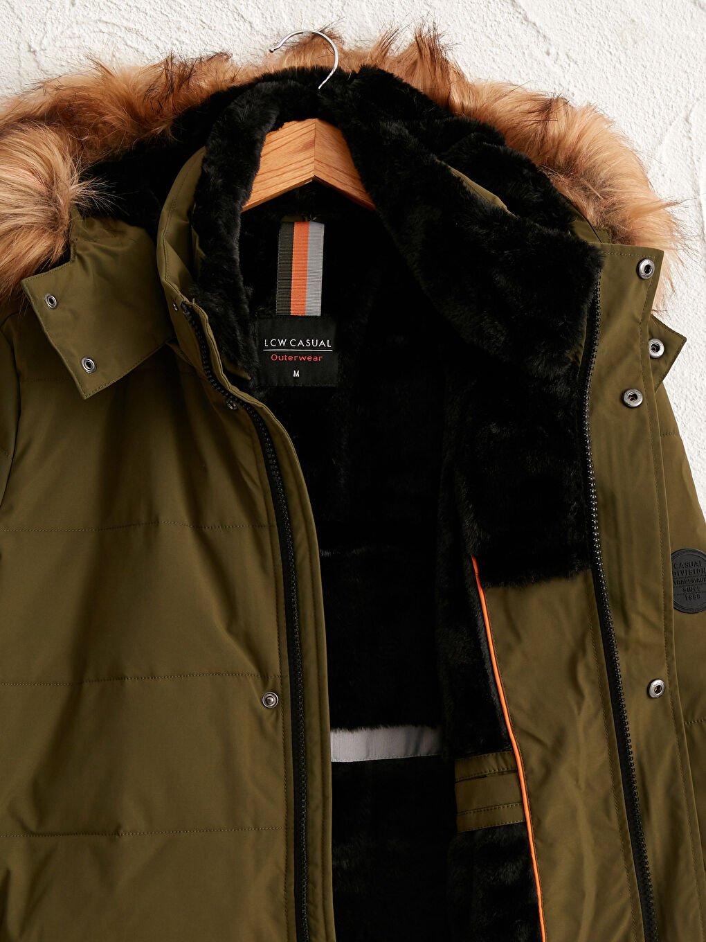 Удобное пальто с меховым воротником, короткое и теплое-3