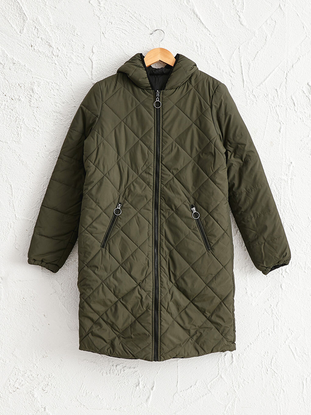 جاكيت طويل مبطن