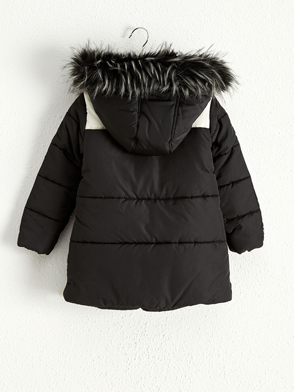 Теплое пальто с капюшоном для девочек-2