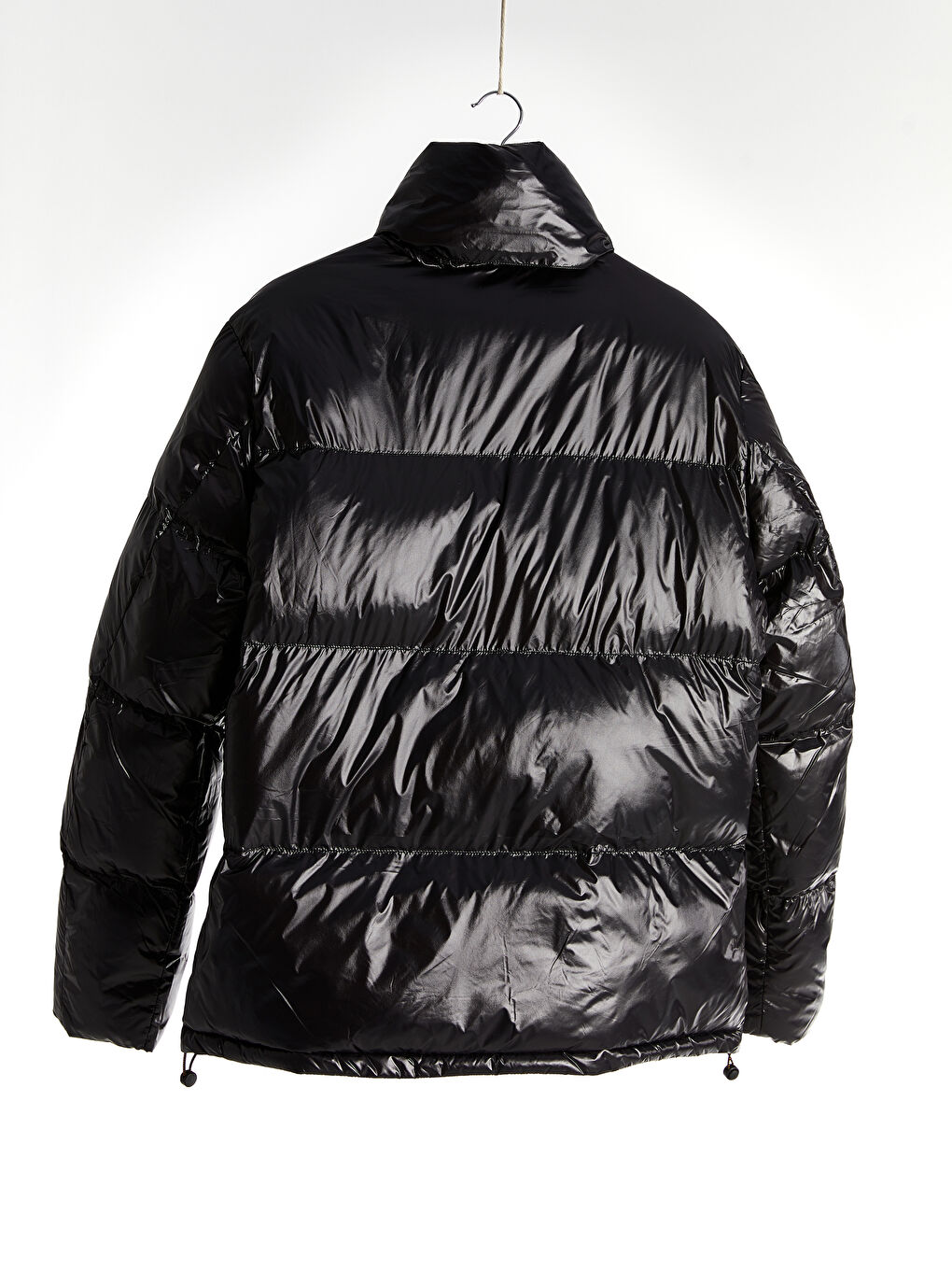 Биік жағалы қалың пуховик-2