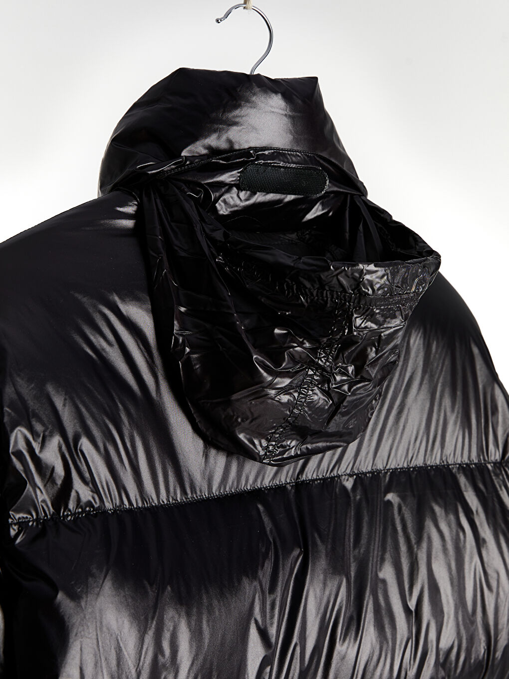 Биік жағалы қалың пуховик-3