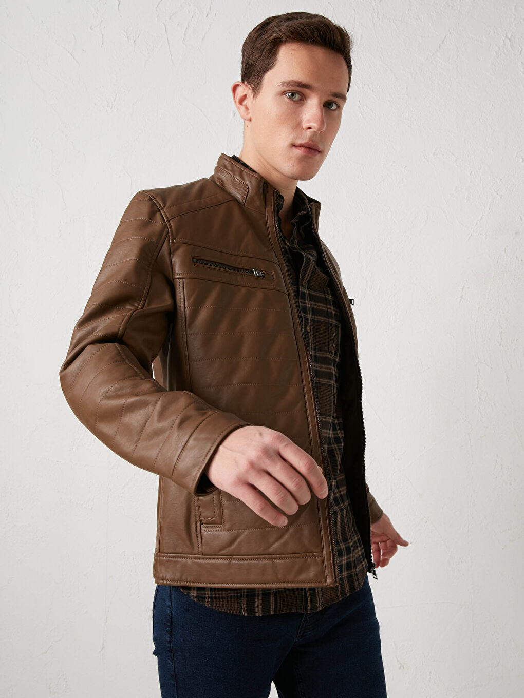 Slim Fit Funnel Neck Men's Faux Leather Coat-4