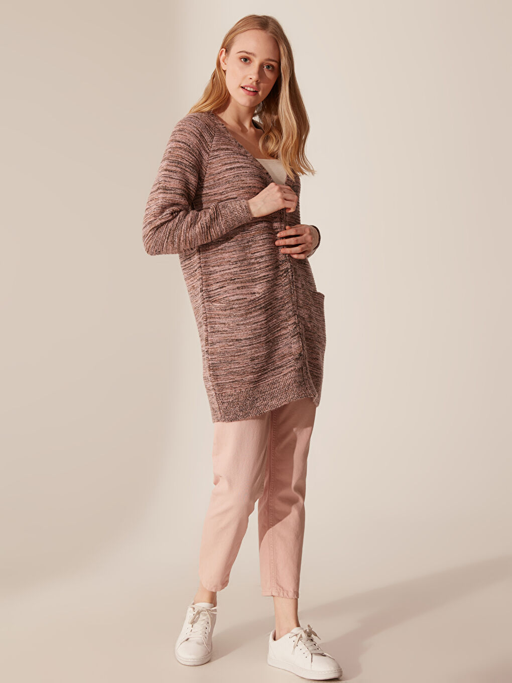 Женский кардиган с длинным рукавом стандартного кроя с v-образным вырезом-3