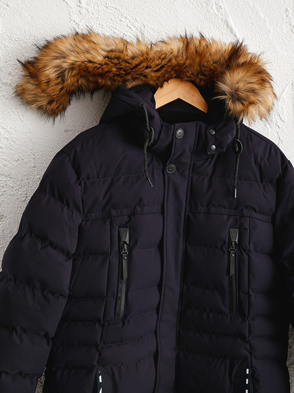 Пуховик с воротником-трубой-3