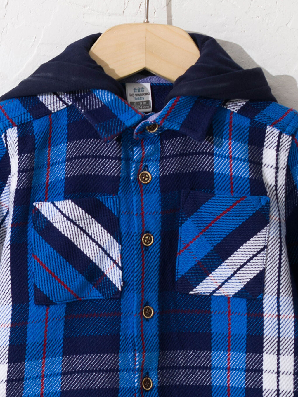 Рубашка в клетку с капюшоном для малыша мальчика-1