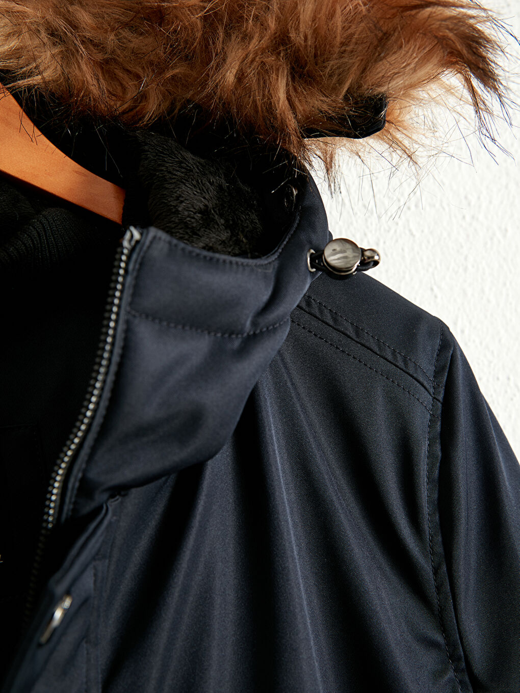 Slim Fit Heavy Parka with Hood-4