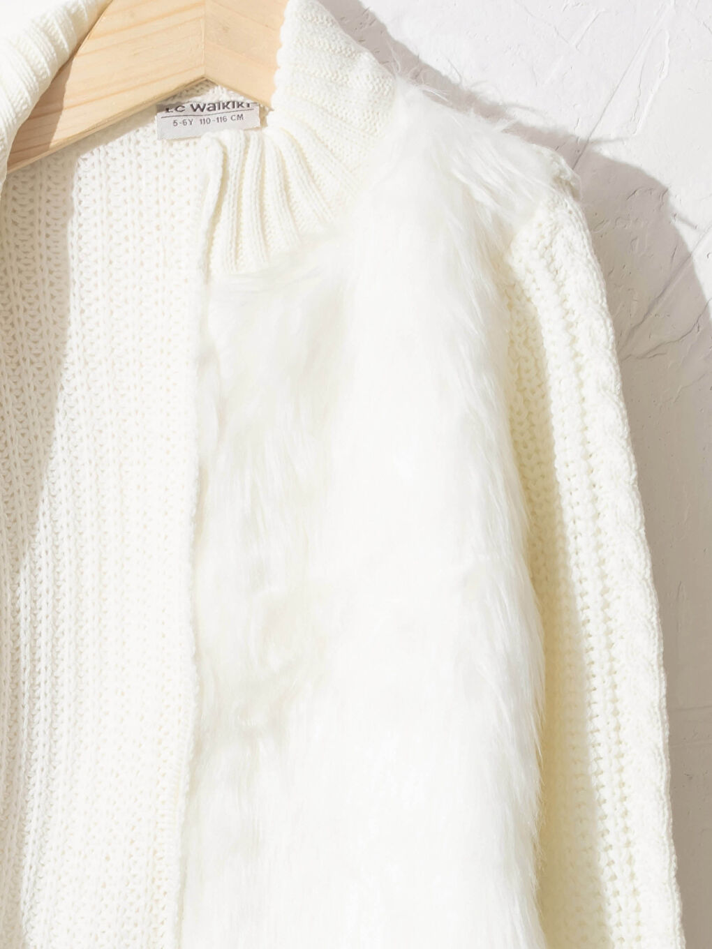 Кардиган трикотажний з плюшевими деталями для дівчаток-2