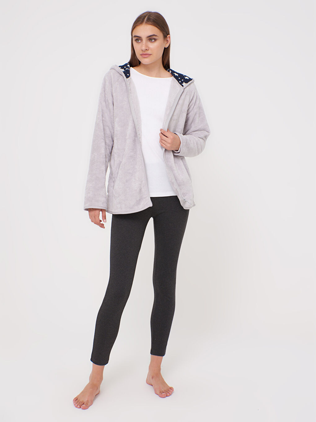 Gri Kapüşonlu Pelüş Sabahlık-5