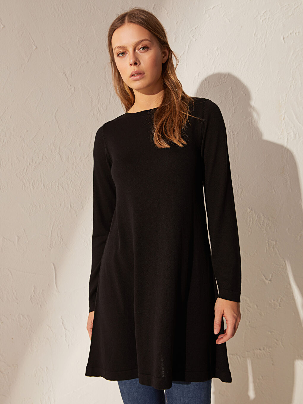 Siyah Kayık Yaka Uzun Kollu Kadın Tunik-1