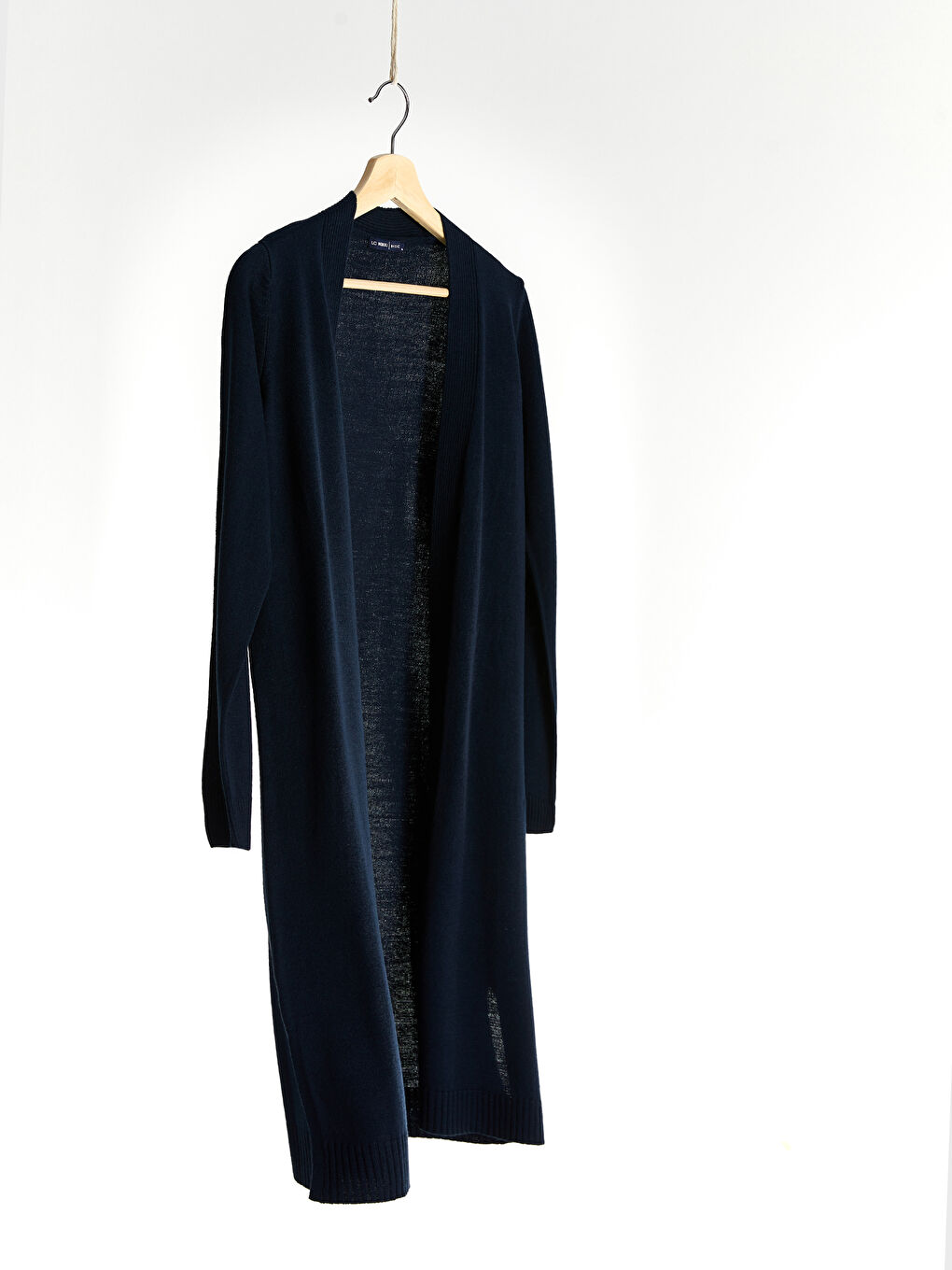 LCWAIKIKI Basic V-Neck Long Sleeve Women's Thin Knitwear Cardigan -0W2480Z8-E1J
