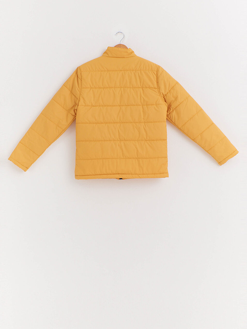 Мъжко яке с яка тип фуния-1