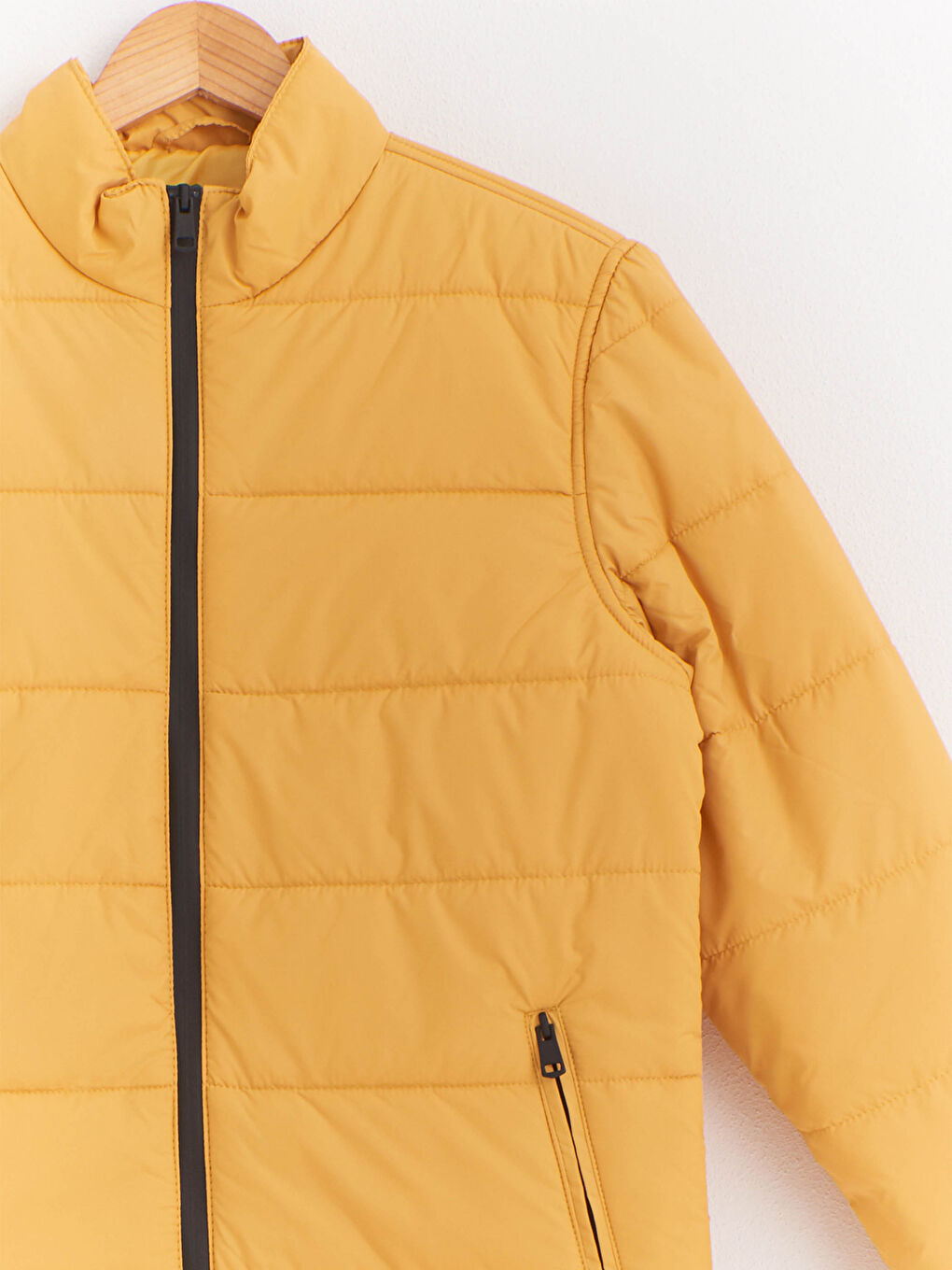 Мъжко яке с яка тип фуния-2