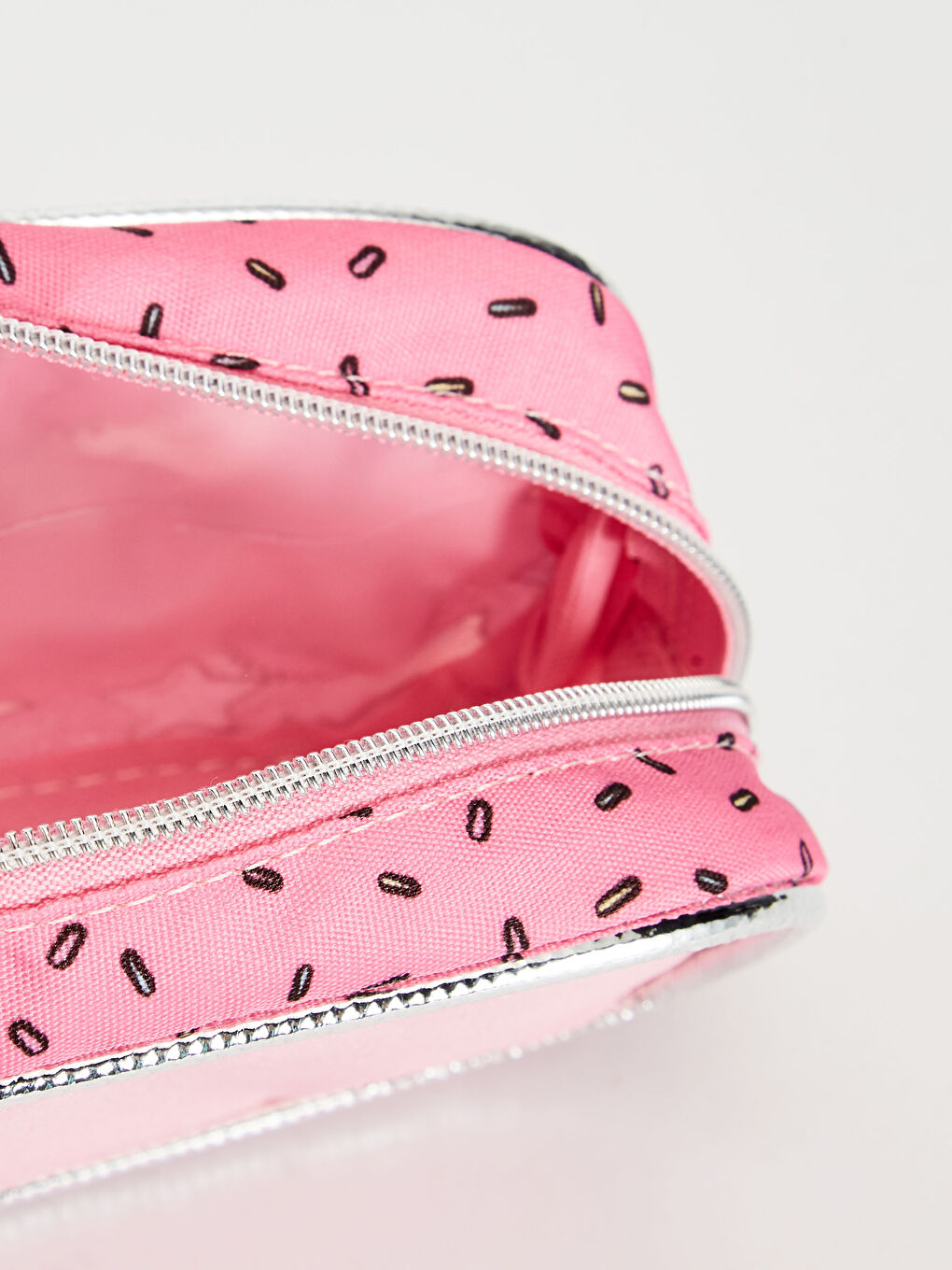 Girl Minnie Mouse Licensed Pen Holder-2