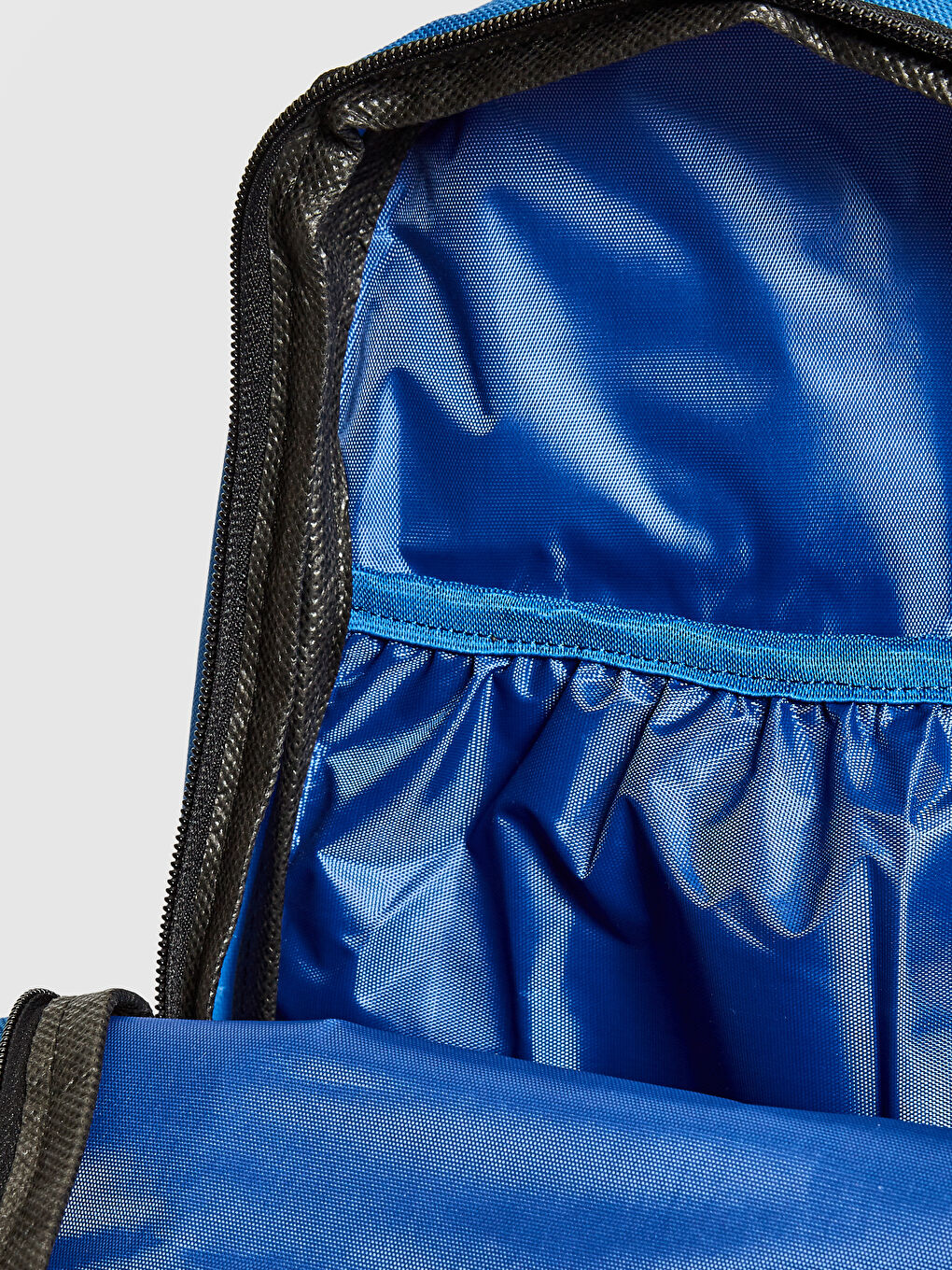 حقيبة ظهر ولادي بكتابة-3