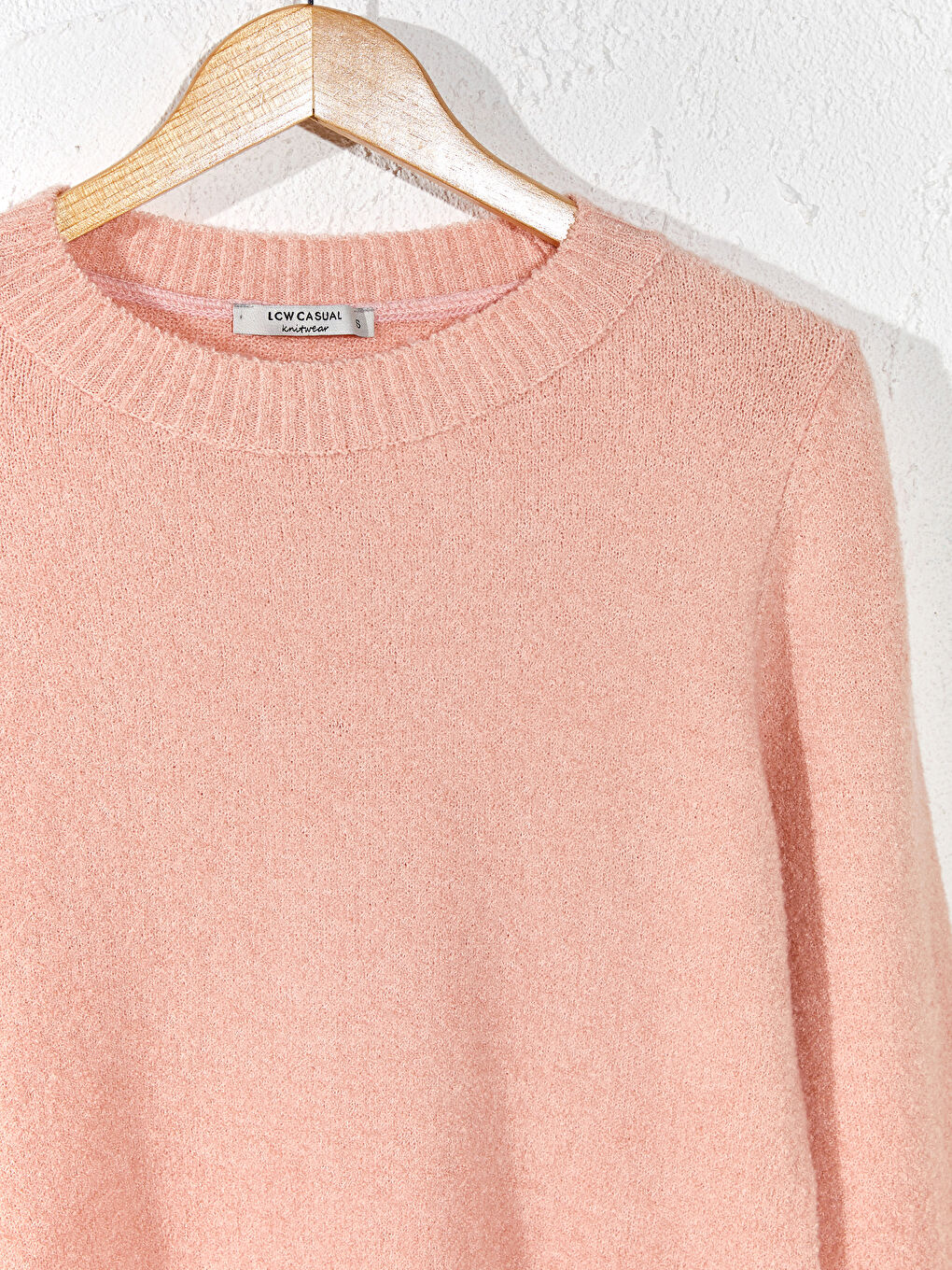 Женщины Розовый Свитер-1