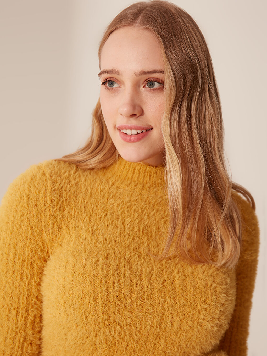 Әйелдерге арналған биік жағалы трикотаж жемпір-5