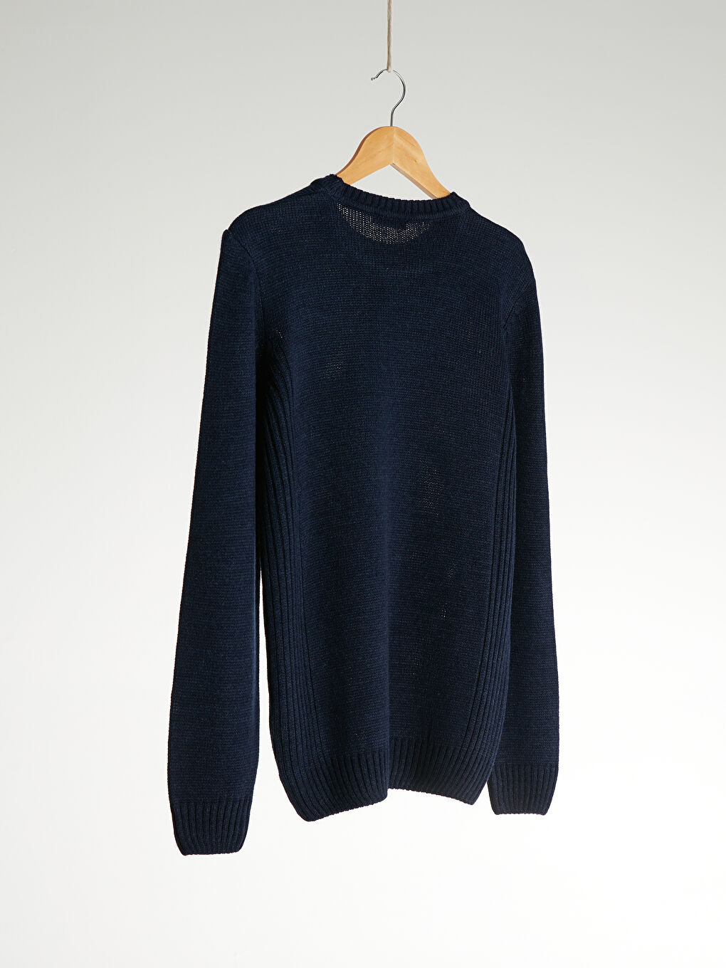 Светр із круглим вирізом із товстого трикотажу-2