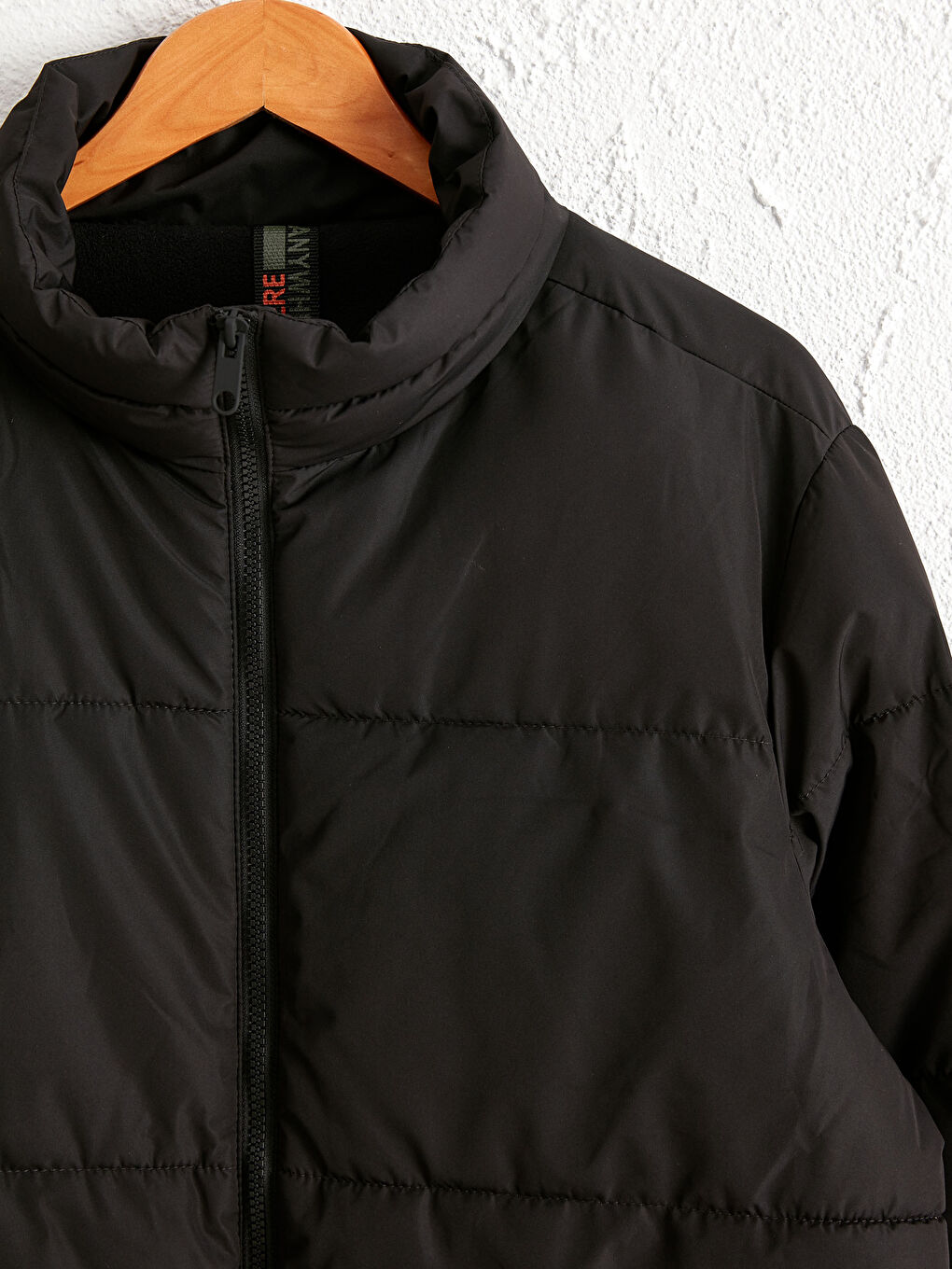 Ерлерге арналған төмен жағалы төмен күртеше-9