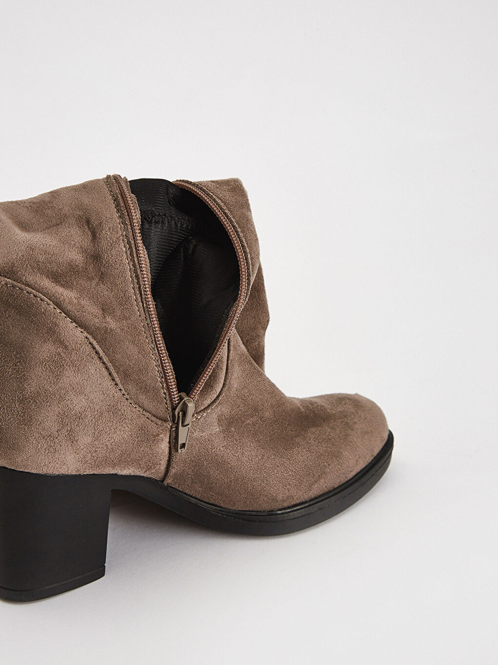 Gri Kadın Topuklu Süet Çizme-6