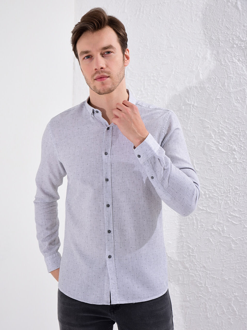 Gri Slim Fit Uzun Kollu Armürlü Gömlek-1