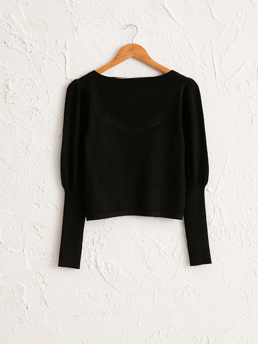 Легкий трикотажный джемпер-1