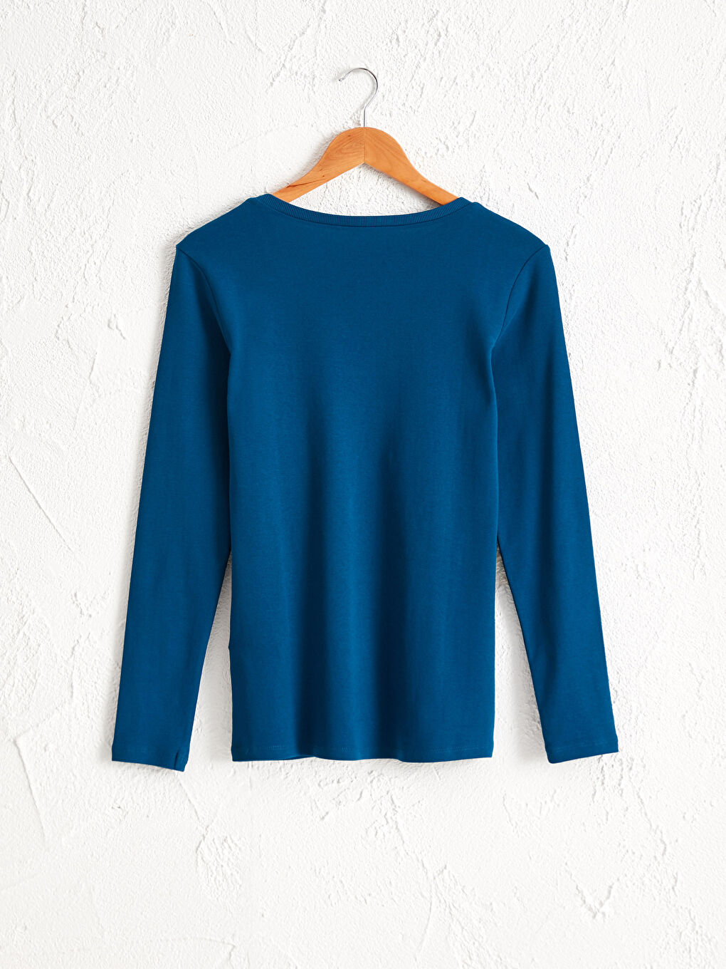 V-Neck Cotton Basic T-Shirt-1