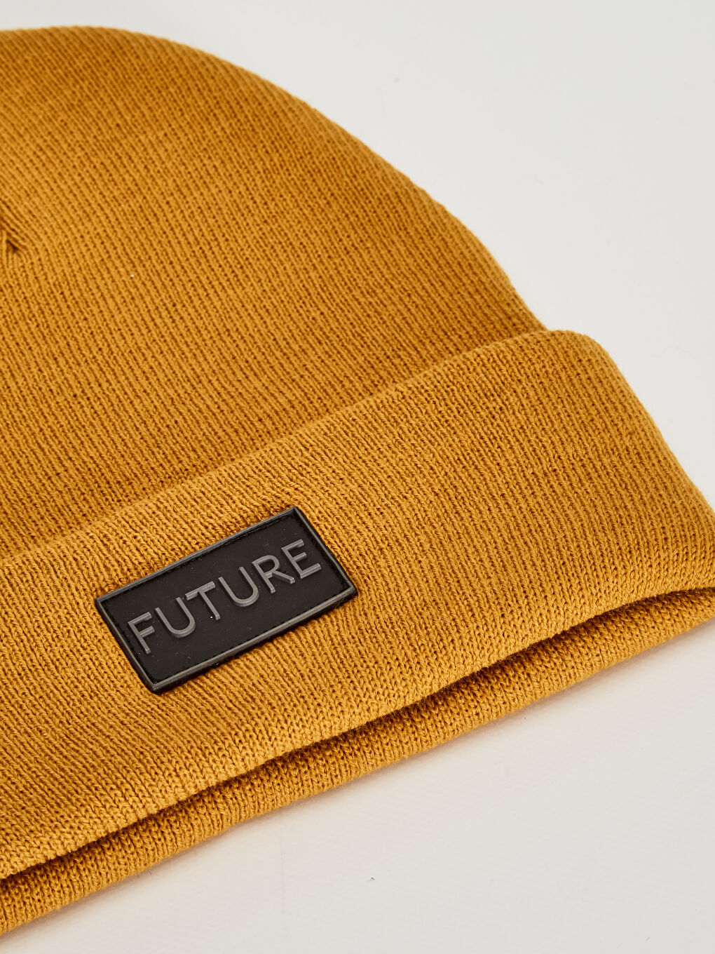 Трикотажный берет-3