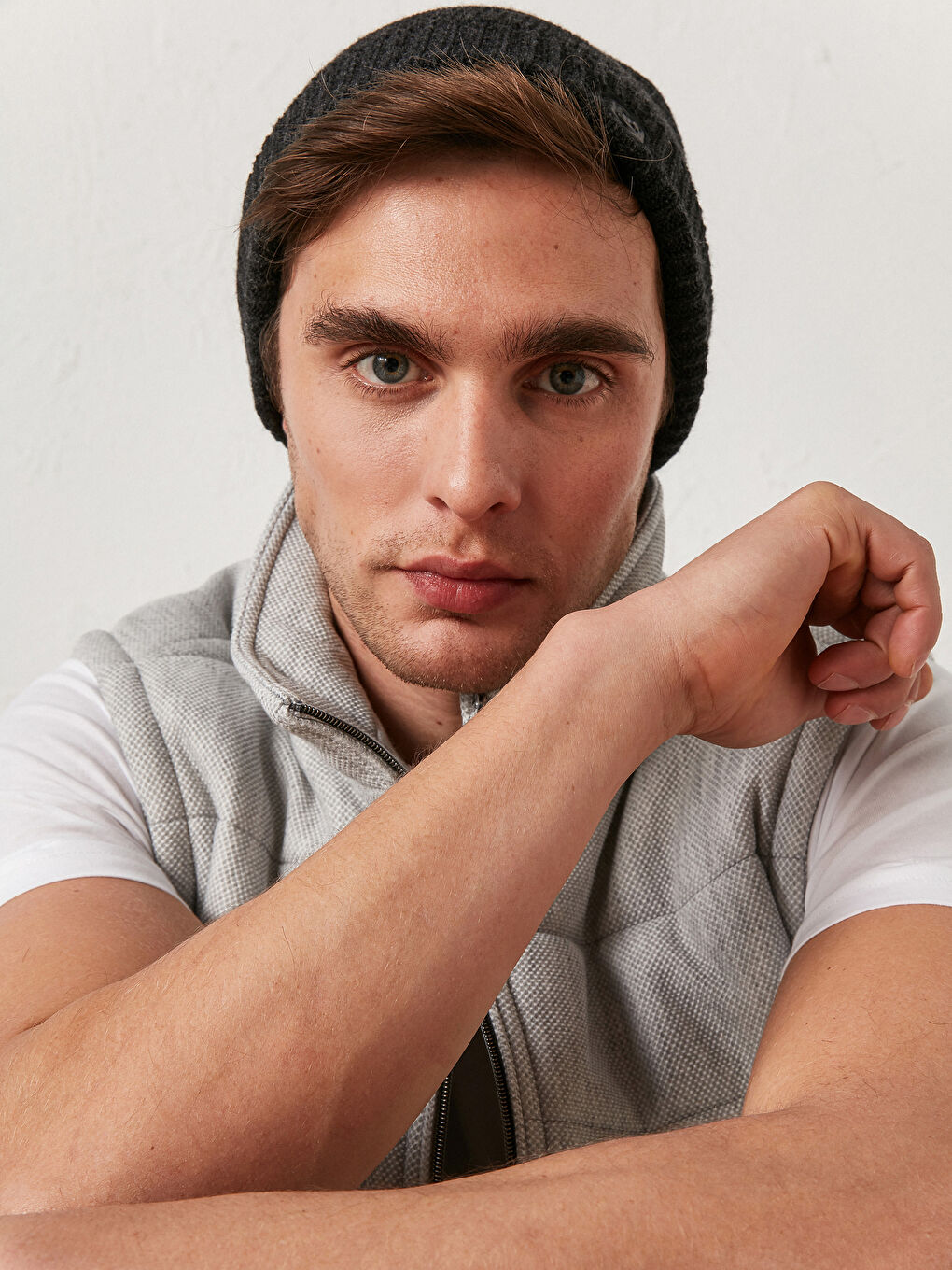 Трикотажный берет-1