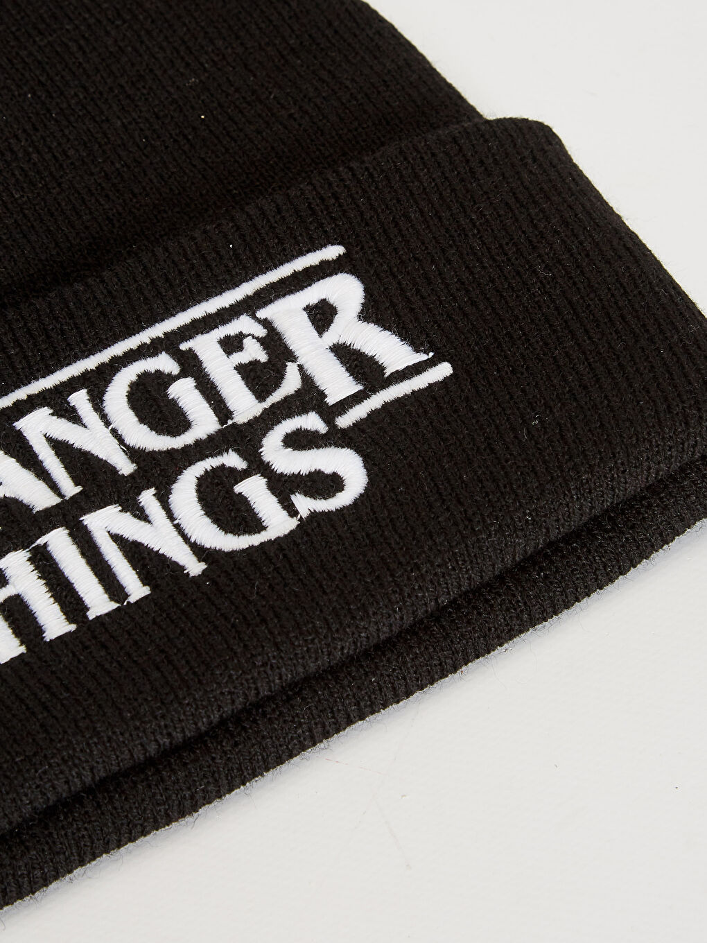 Siyah Stranger Things Lisanslı Triko Bere-3