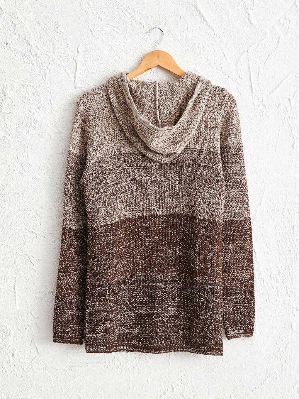 Kahverengi Kapüşonlu İnce Triko Hırka-1