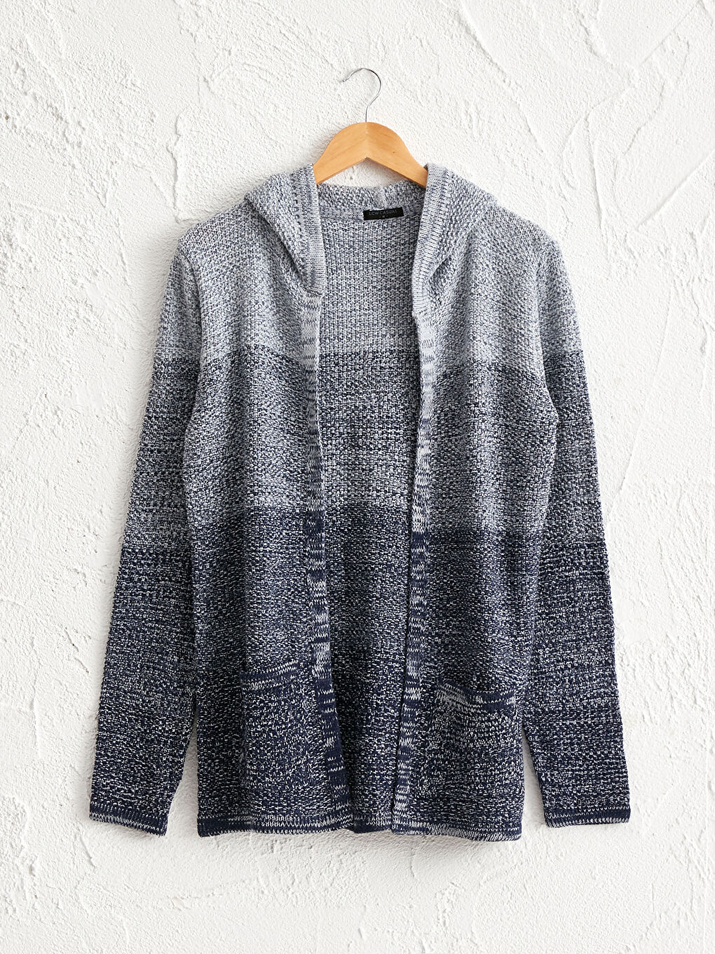 كارديجان تريكو خفيف الوزن مزود بغطاء رأس